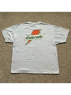 Vintage Y2K Gatorade Logo T-Shirt Gray